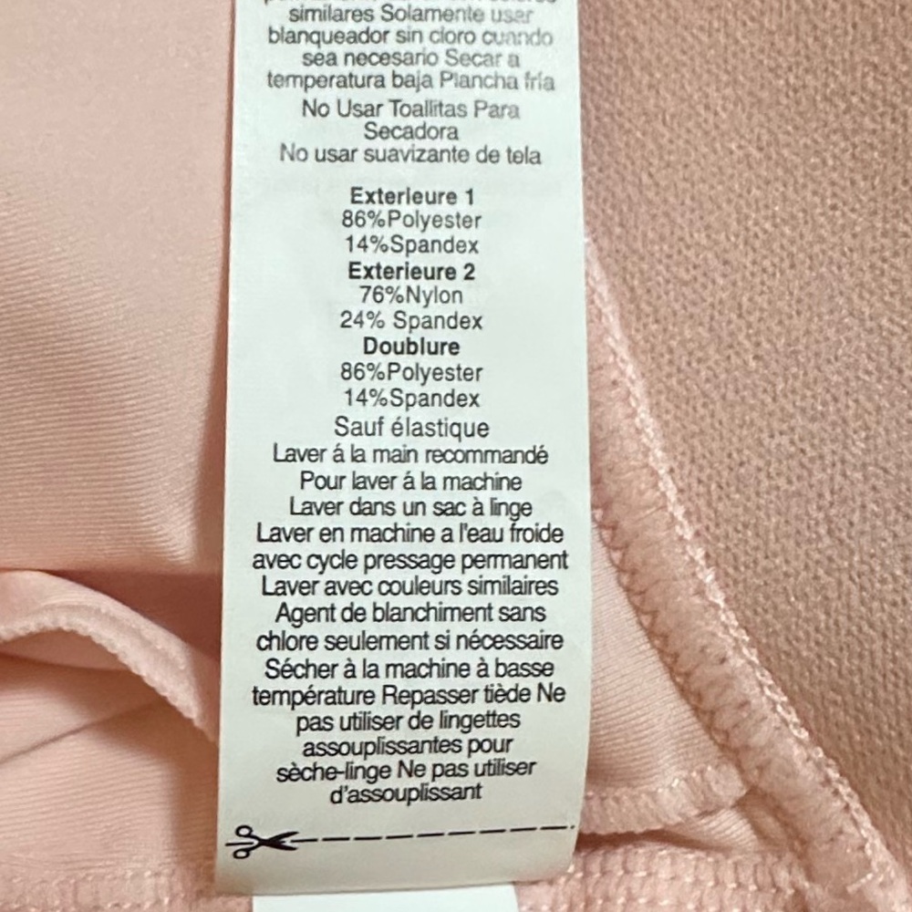 Tommie Copper Pullover Pink Sports Bra-With Back And Shoulder Support.
Size 2XL - Picture 7 of 9
